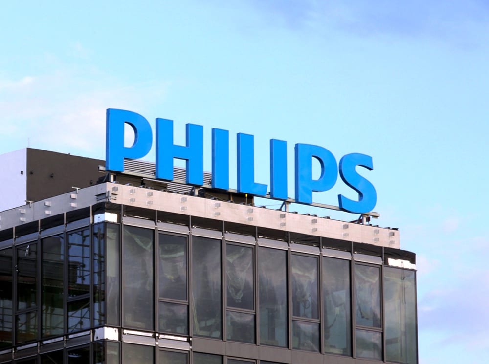 Philips Leuchtschrift Gebaeudebeschriftung