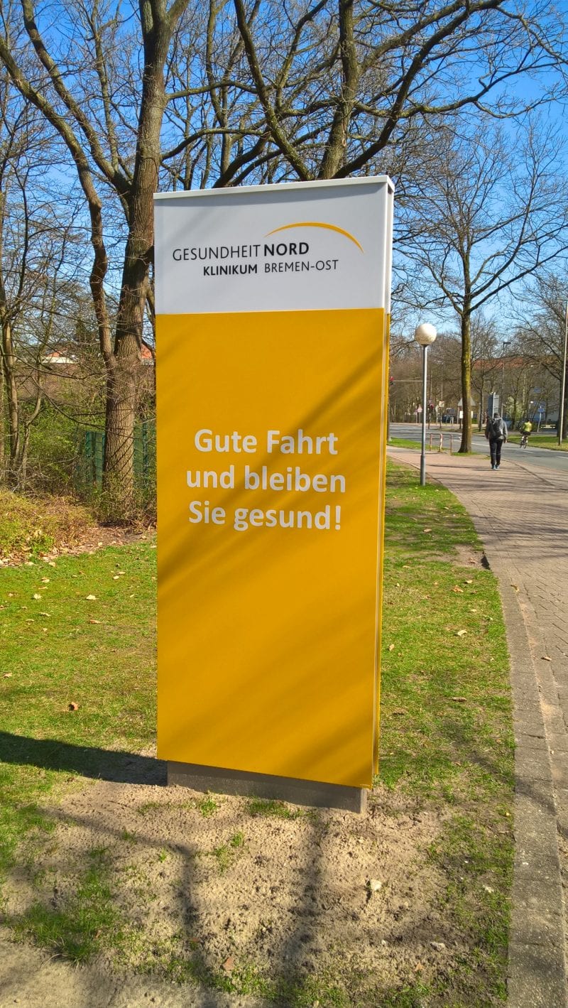 Klinikum Bremen Ost Monolith Exterior Zielinformation